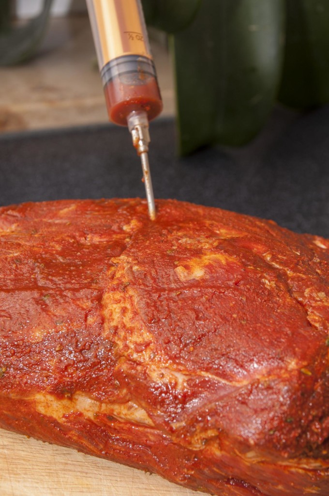 Redmountain BBQ PulledPork Fleisch spritzen