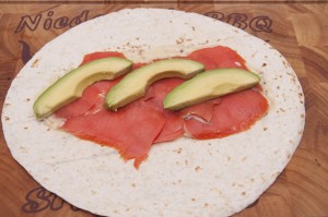Wrap mit Avocado und Räucherlachs