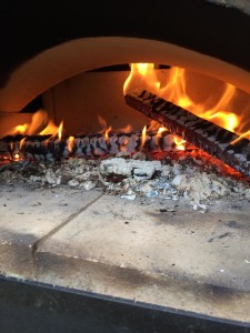 Flammenbild Holzbackofen Ramster Le Rond
