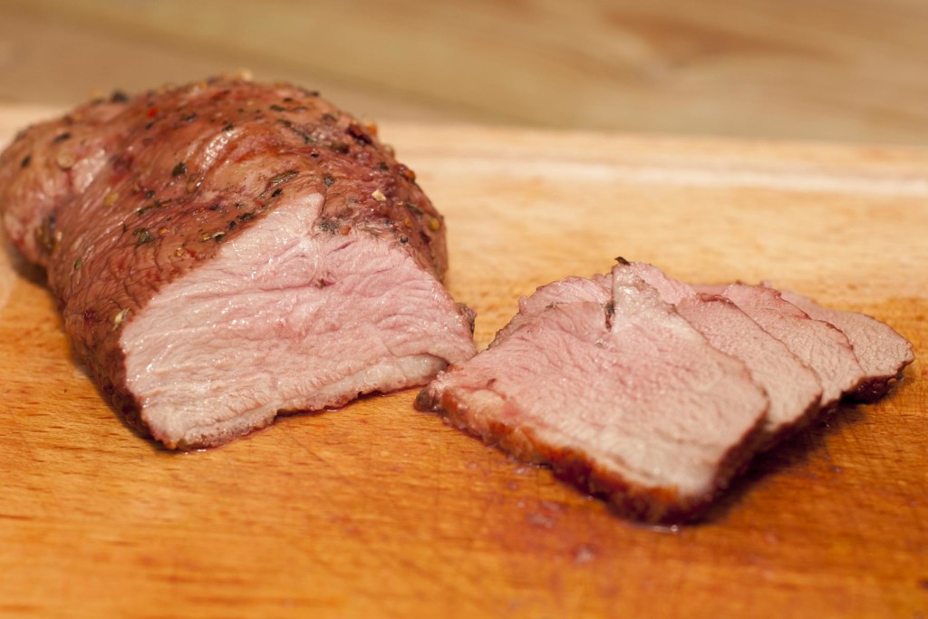 Redmountain-BBQ Entenbrust gegrillt und aufgeschnitten