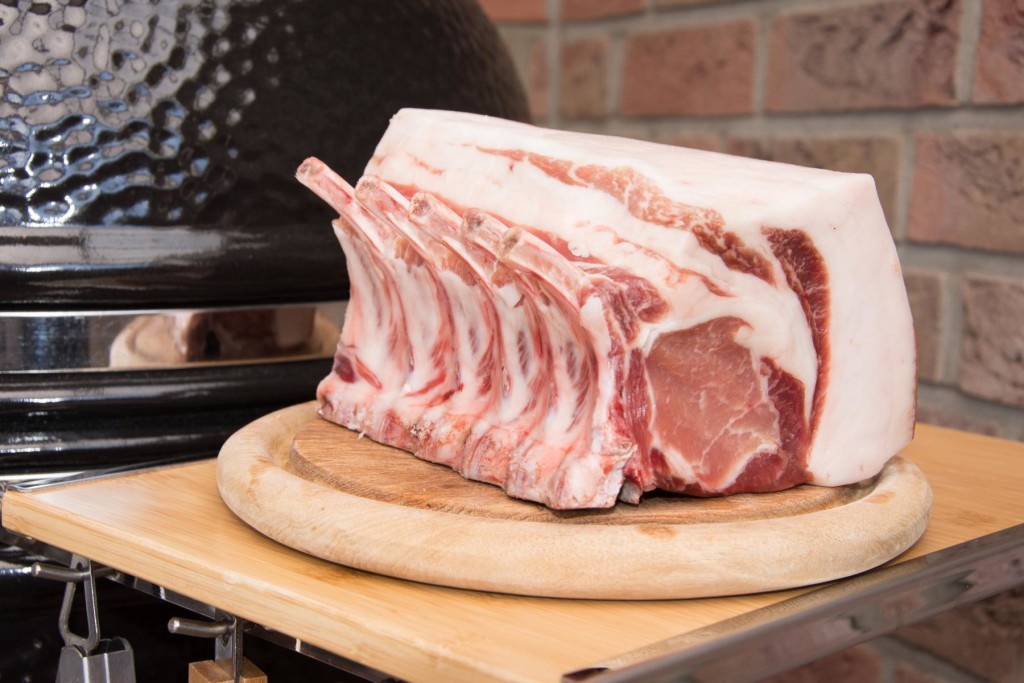 Redmountain BBQ Stauferico Karree - Pork loin Saffire Kamado