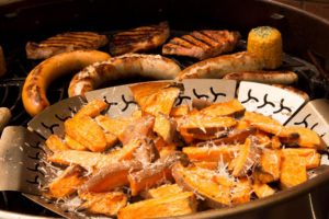 Redmountain BBQ indirekt gegrillte Süßkartoffeln