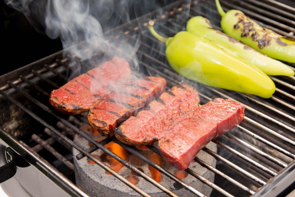 Redmountain BBQ Sucuk Burger Weber GoAnywhere Sucuk Burger