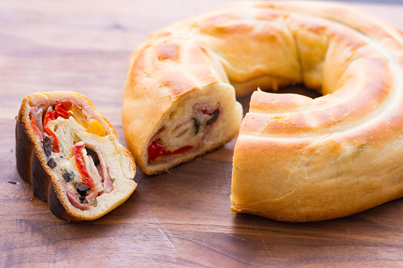 Redmountain BBQ Grillkurs Erkelenz Pizzabrot vom Cobb Gas Premiere Tellerbild
